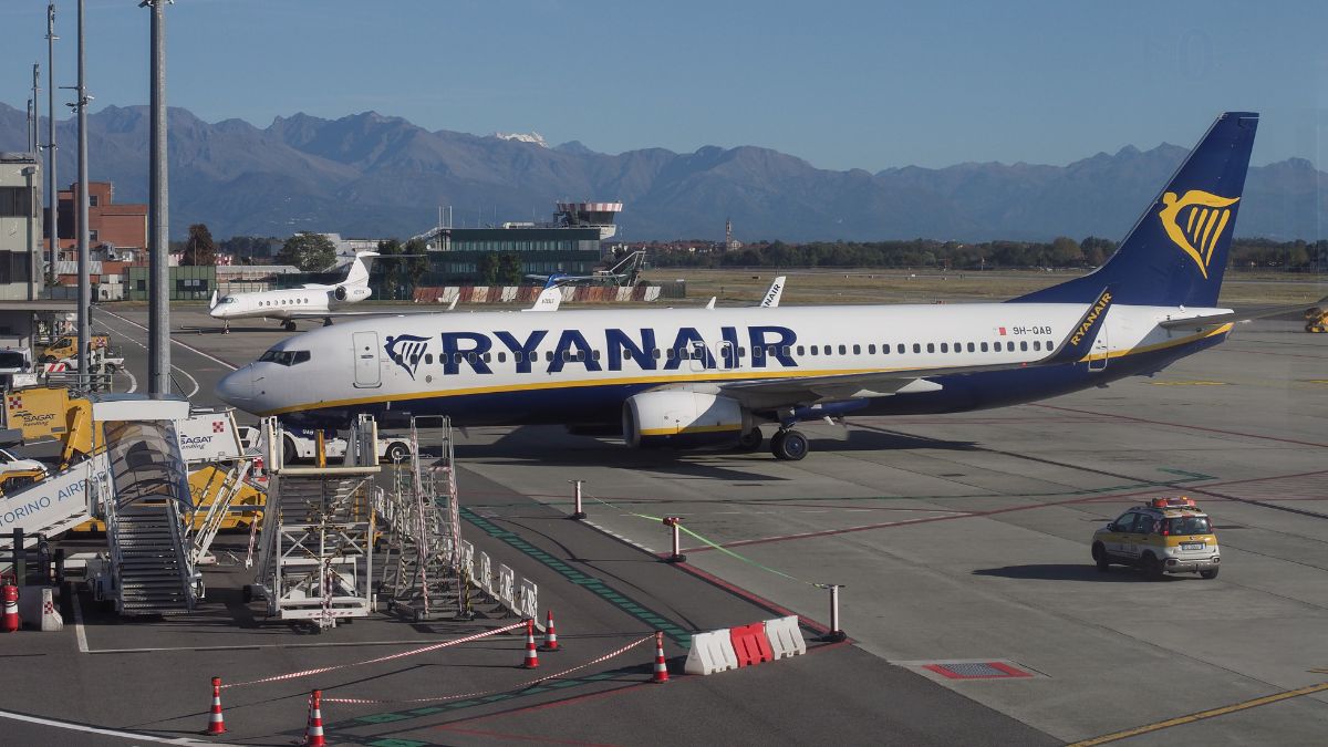 Ryanair pozywa polskiego pasażera z powody przymusowego lądowania