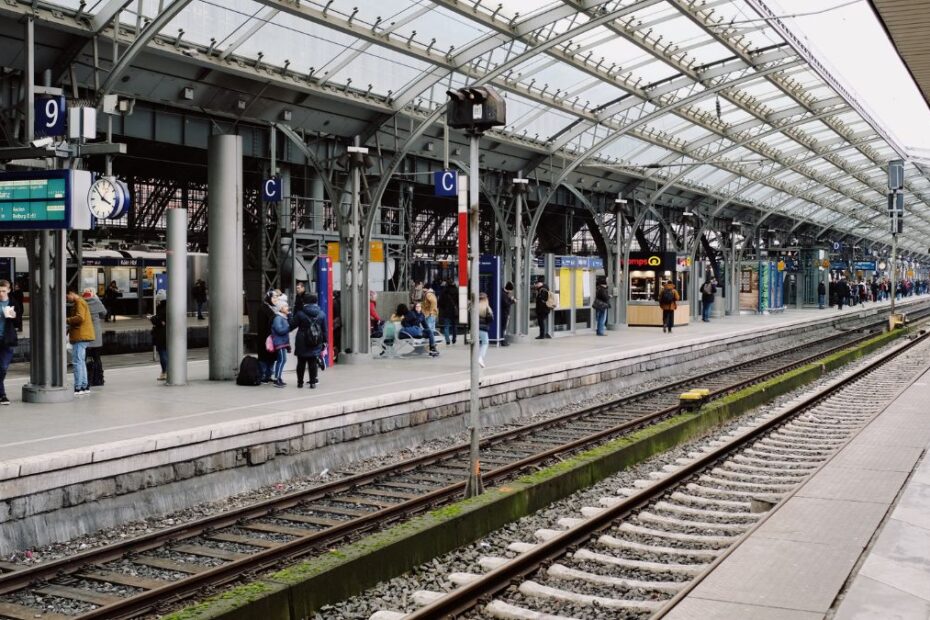 Nie przepłacaj na pociąg