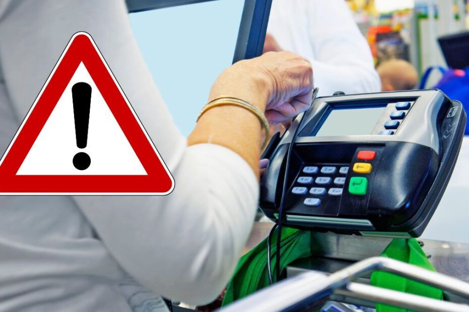 Brytyjska sieć supermarketów usuwa kasy samoobsługowe