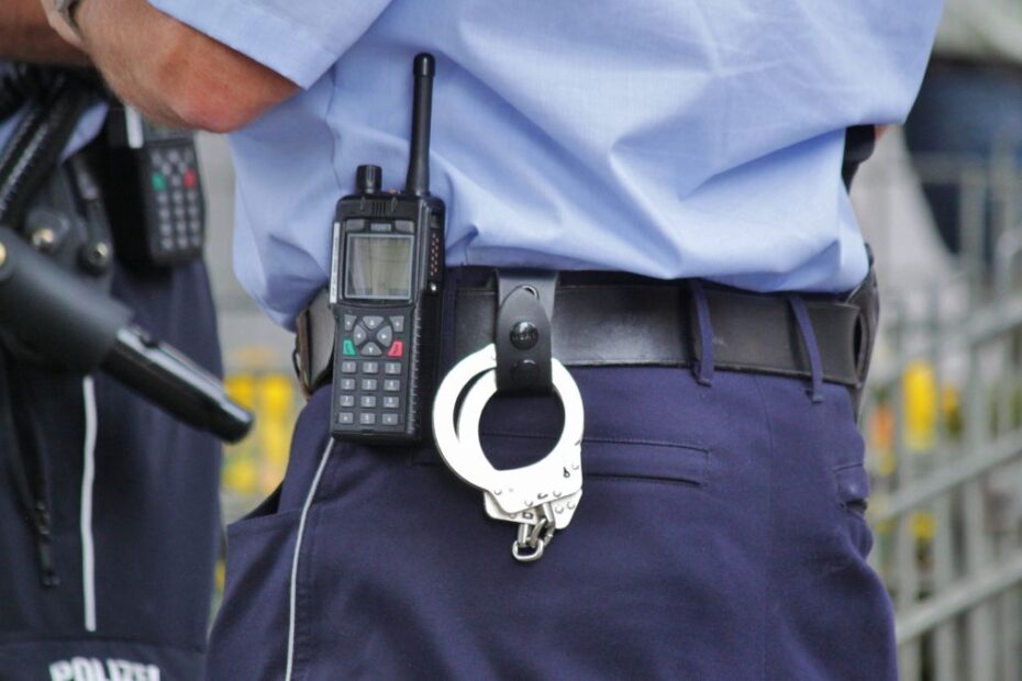 Policja