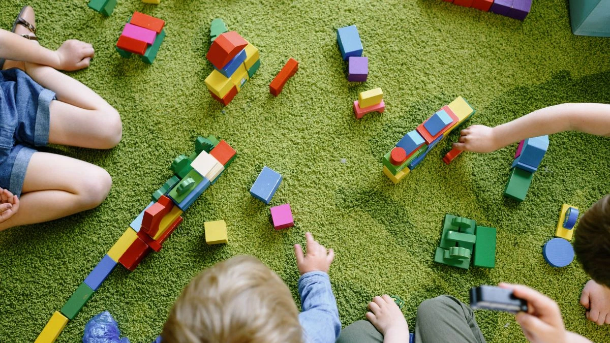 Czy dzieci zaczynają naukę zbyt wcześnie
