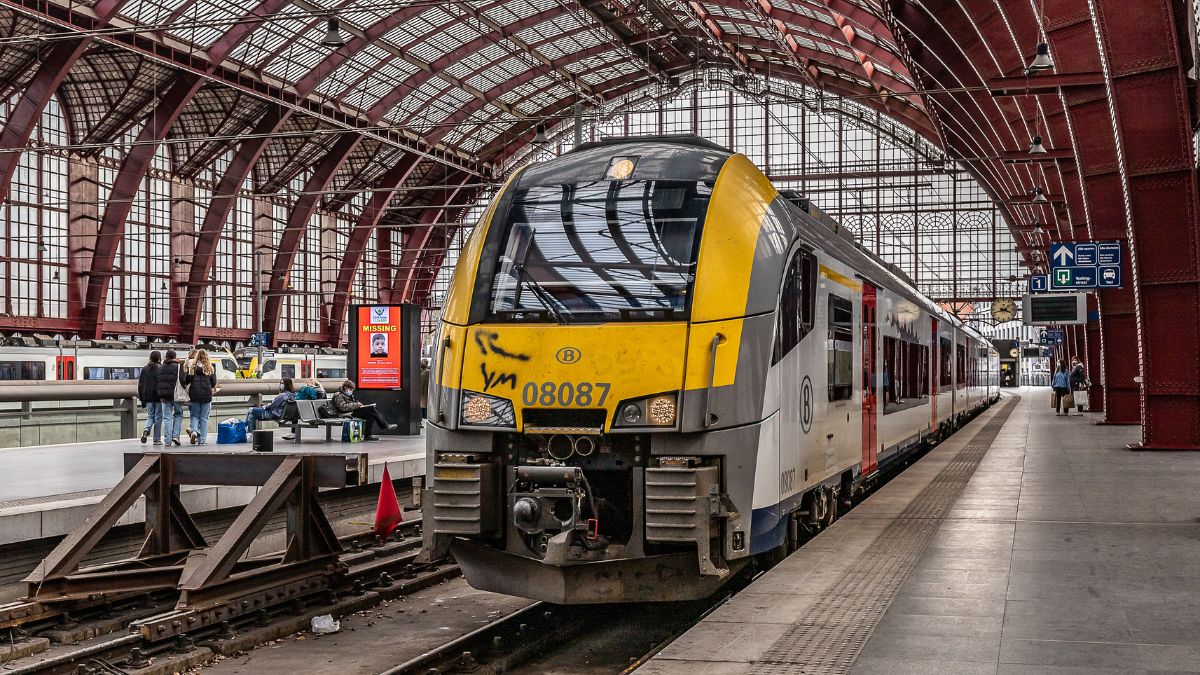 wzrost cen biletów kolejowych w Anglii Foto Pociąg