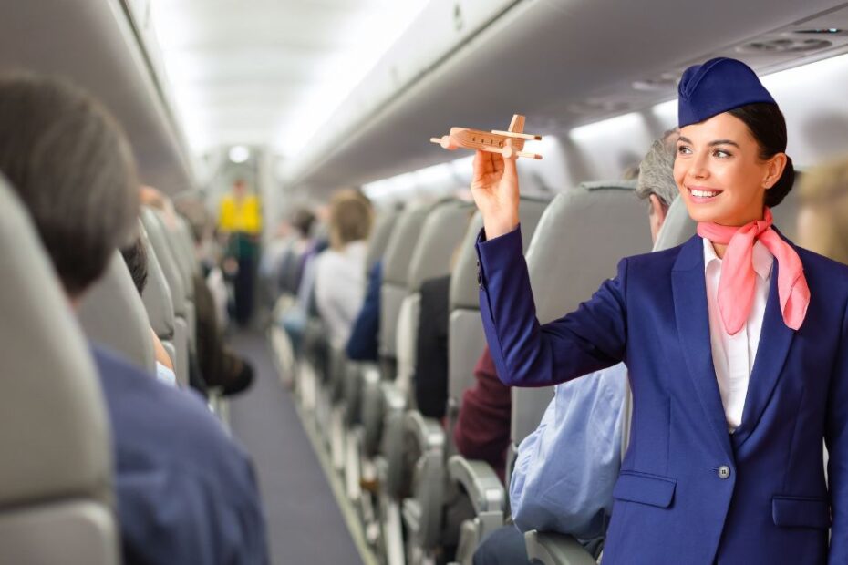 Najpiękniejsze stewardessy świata Foto: Stewardessa w samolocie