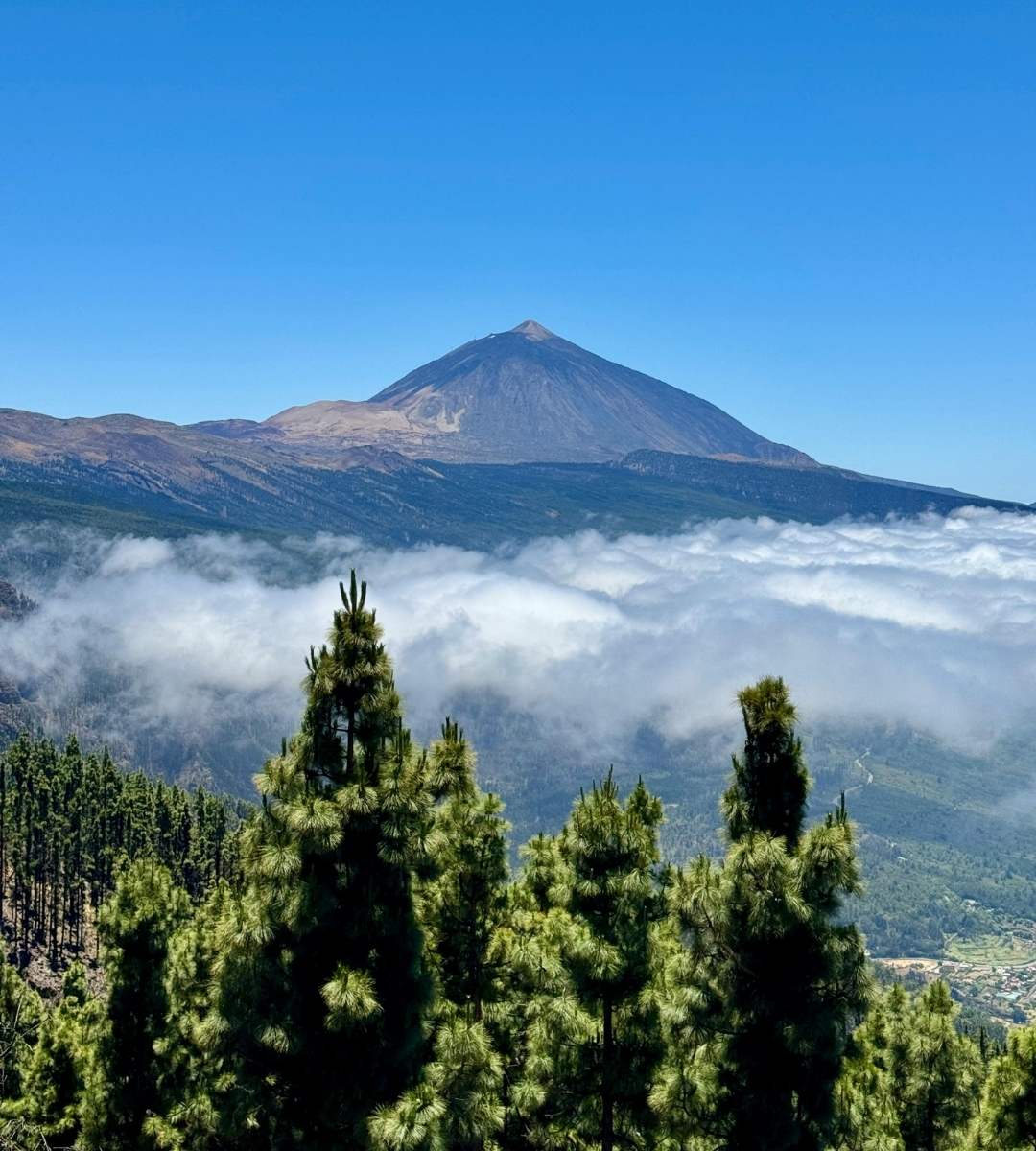 wybuch wulkanu alert na hiszpańskiej wyspie