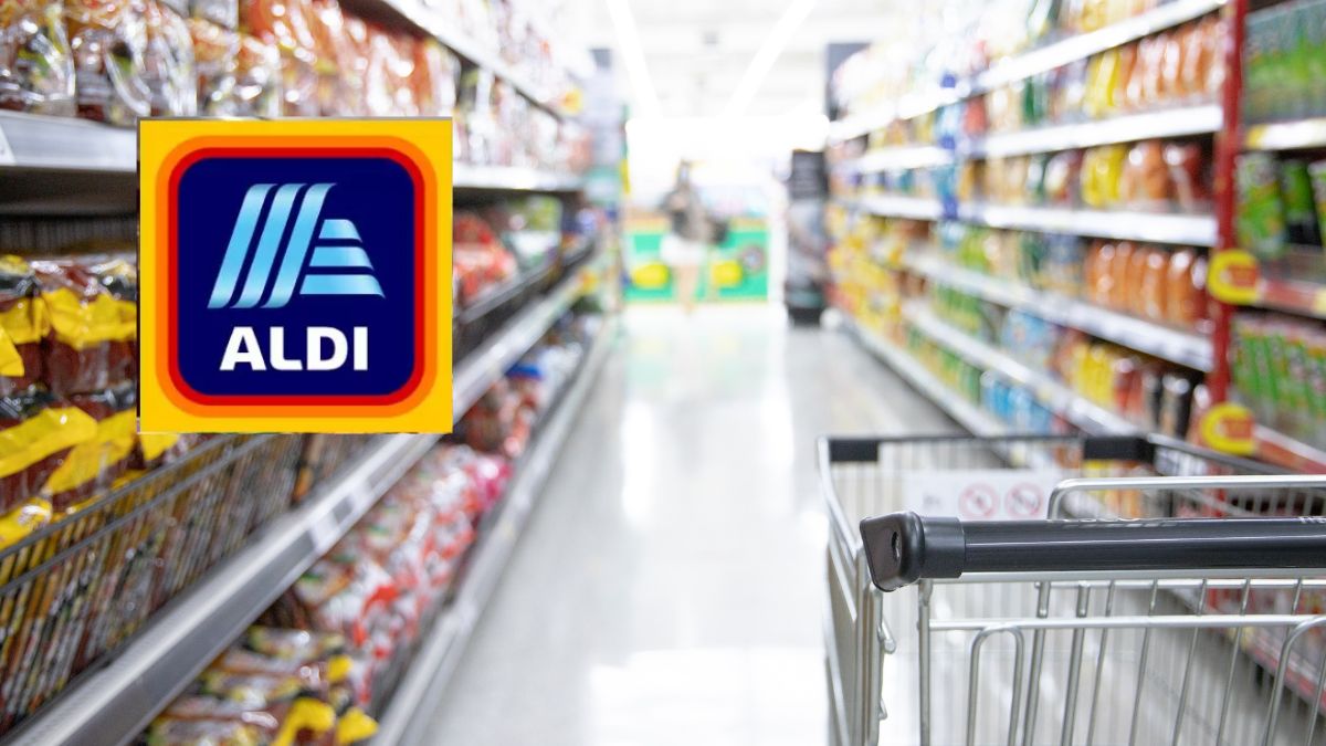 Aldi otwiera 23 nowe sklepy w Wielkiej Brytanii Foto: wnętrze supermarketu i logo aldi