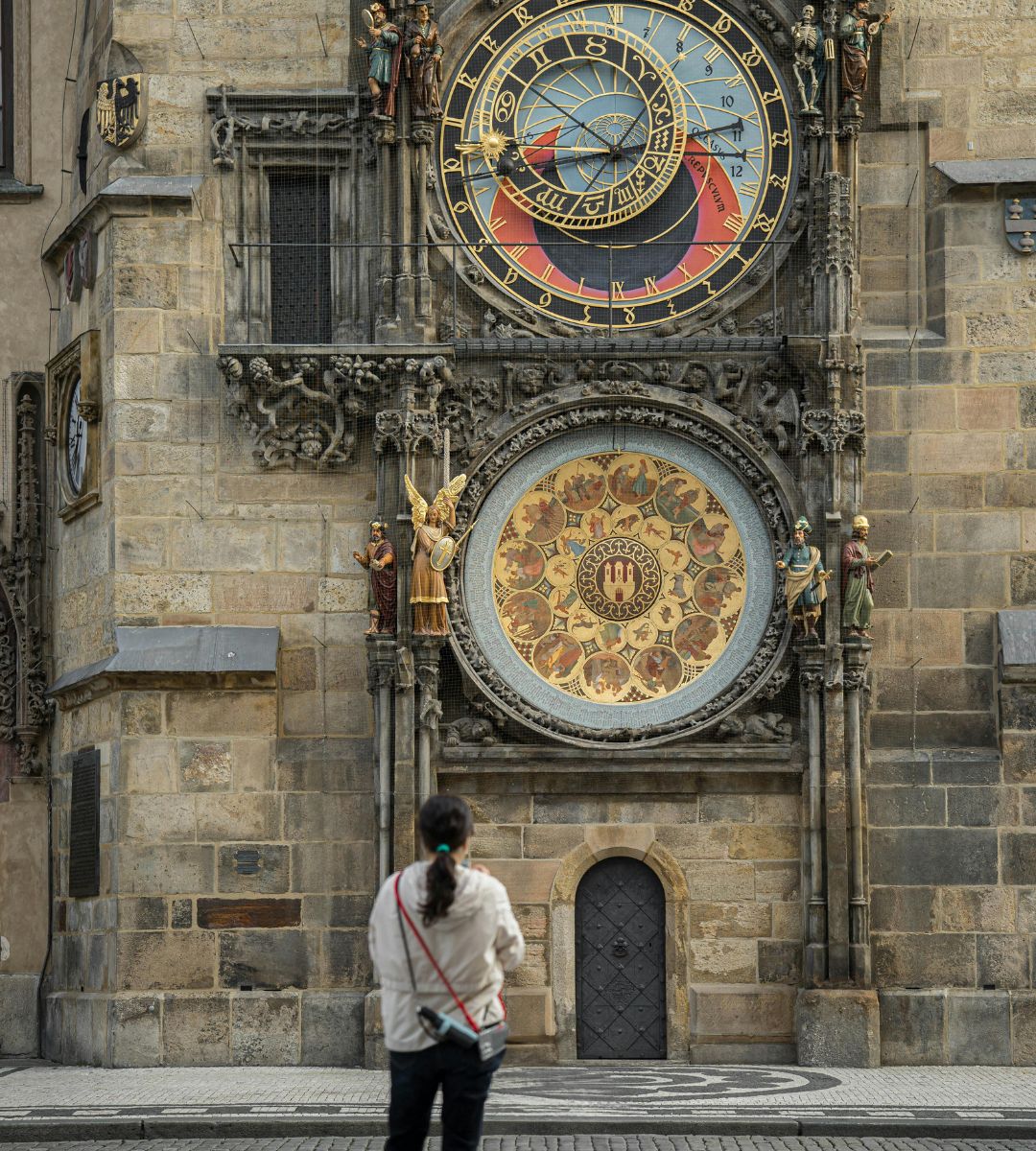 Gdzie pojechać tuż za polską granicę Foto: Słynny zegar w Pradze