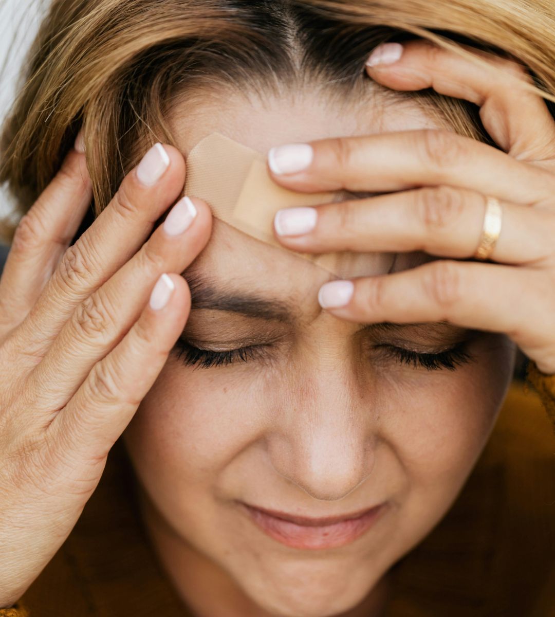 DWP odbiera świadczenia chorym na te trzy schorzenia Foto: cierpiąca kobieta