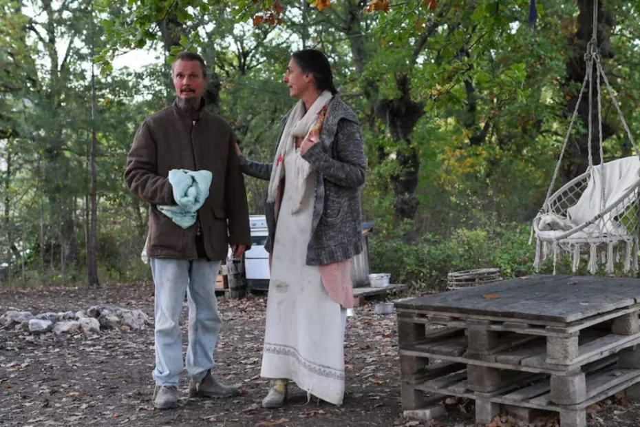 Rodzina żyjąca w lesie we Włoszech: Anglik i Australijka wychowywali trójkę dzieci w całkowitej izolacji -