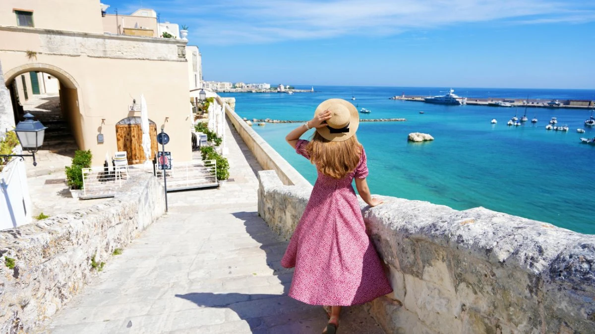 kraina wiecznego lata na południu Europy Foto: Panorama wybrzeża Salento