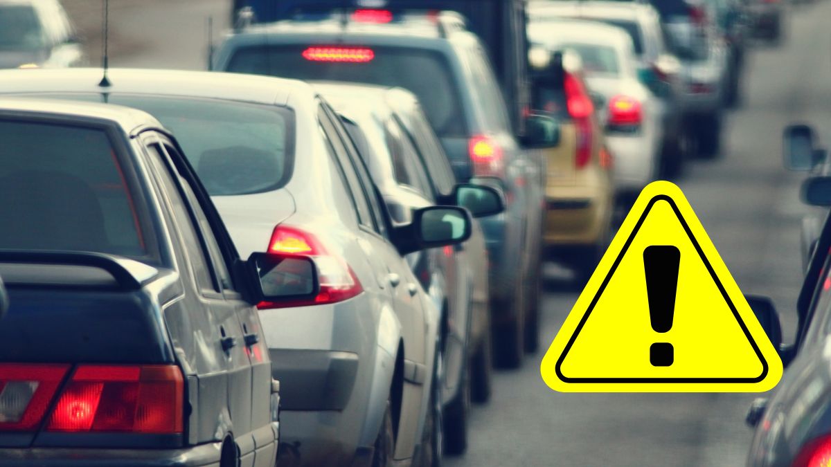 Korki na brytyjskich drogach przez świętami Foto: samochody stojące w korku