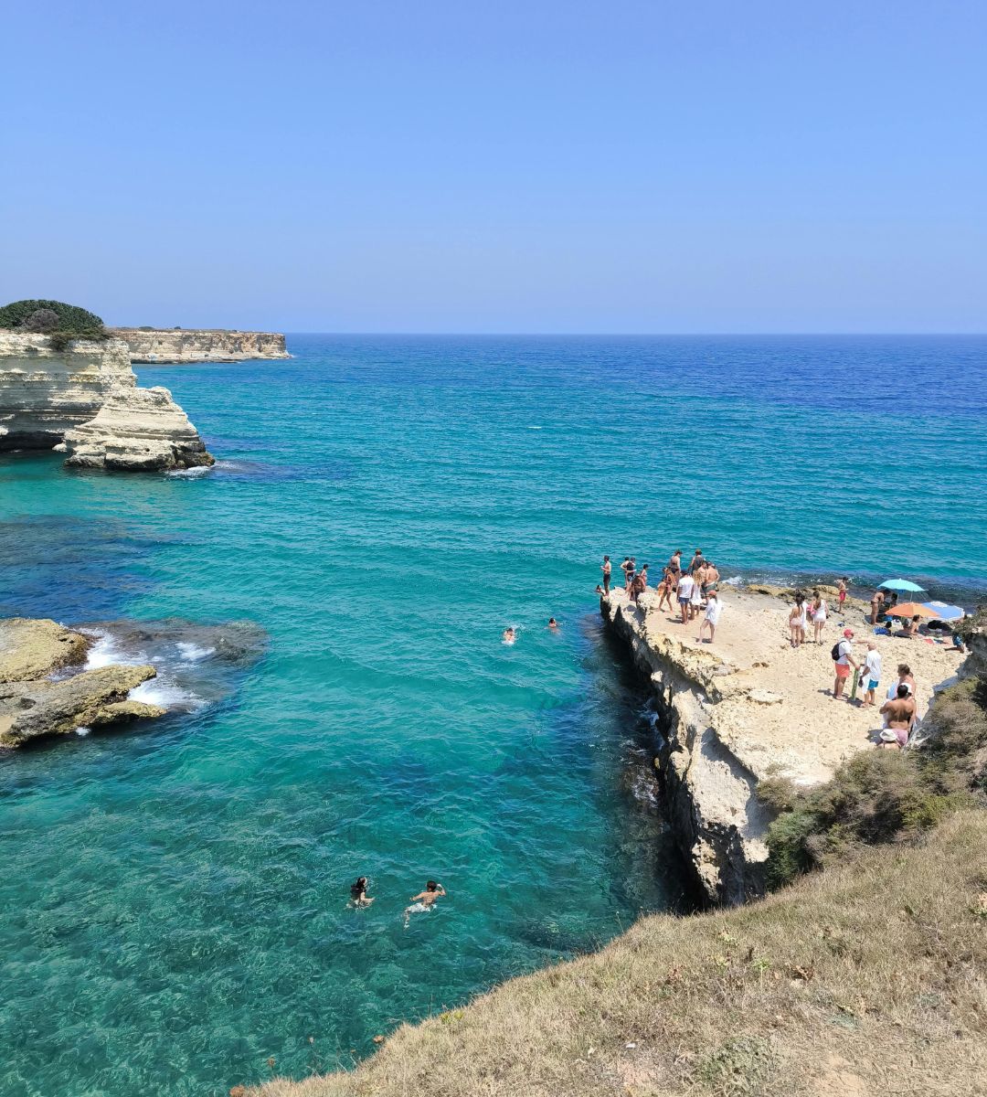 kraina wiecznego lata na południu Europy Foto: Panorama wybrzeża Salento