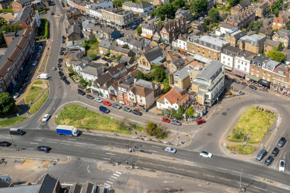 Nowe miasto pod Londynem Foto: widok brytyjskiego miasteczka z lotu ptaka