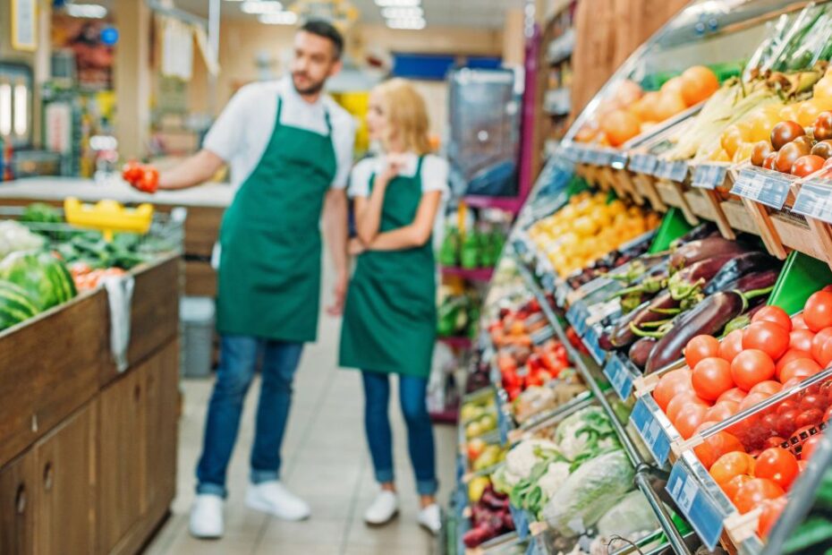 Wielka Brytania zaostrza zasady dla młodych. Praca w Tesco albo utrata zasiłku