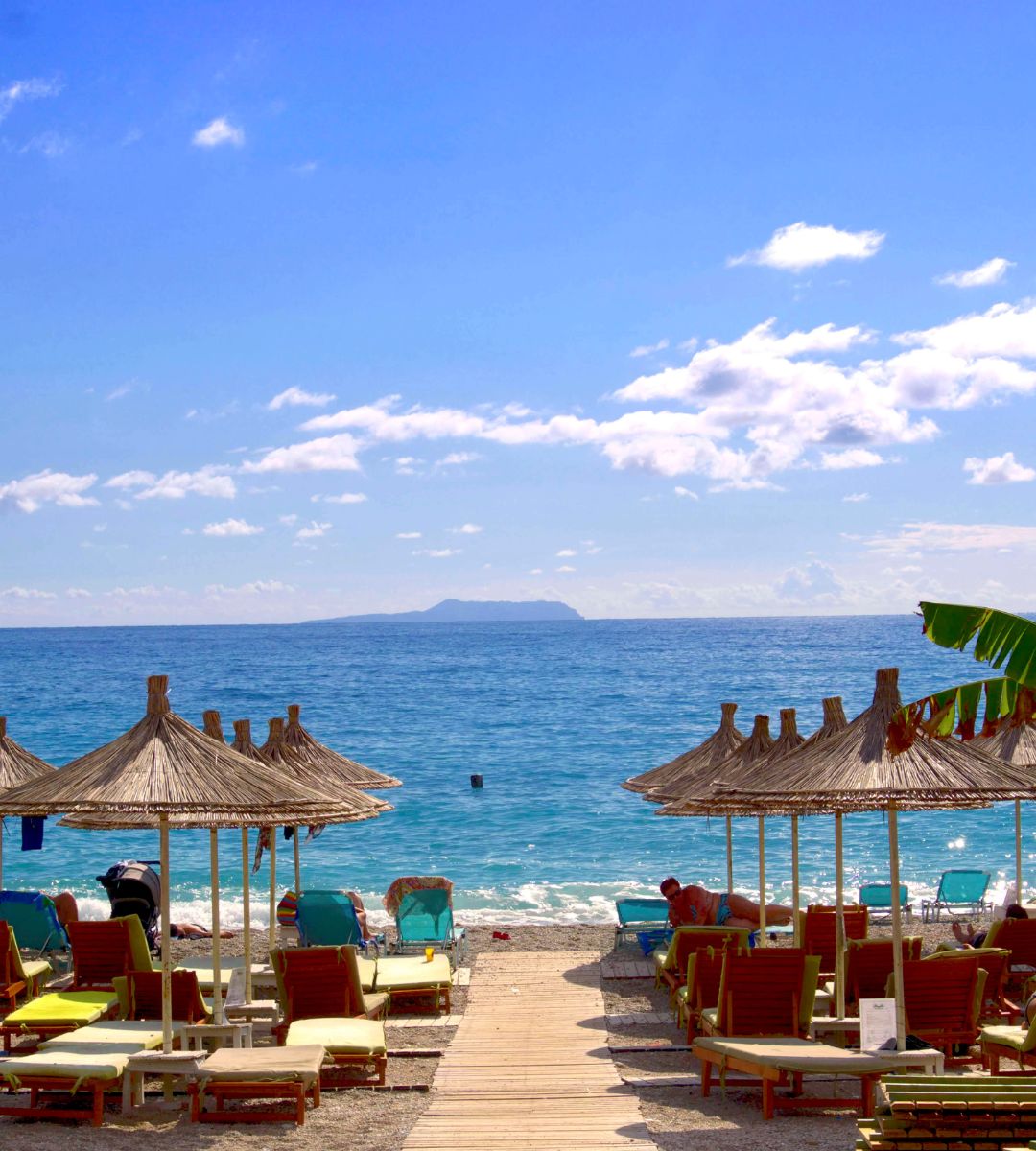 Jak zaplanować podróż do Albanii Foto: wybrzeże Albanii