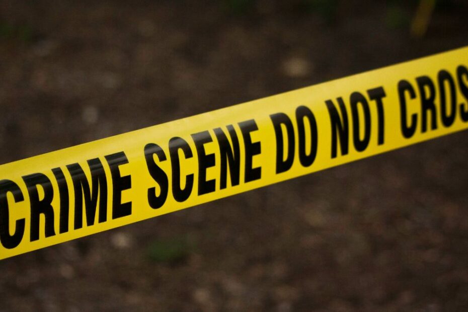 Dusiciel z Suffolk przyznał się do zamordowania nastolatki Foto: taśma policyjna z miejsca zbrodni