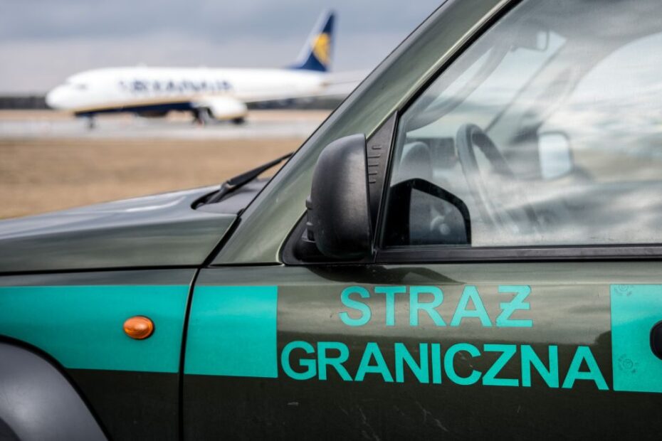 Dwaj turyści z Wielkiej Brytanii nie wpuszczeni do Polski z powodu dokumentów