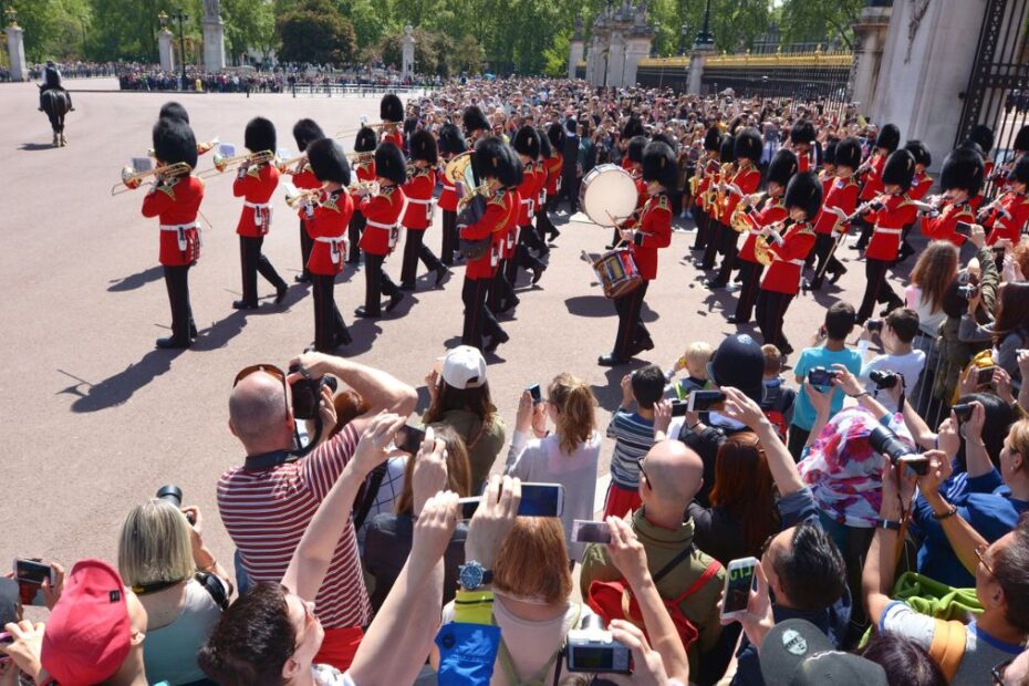Nastroje wśród młodych Brytyjczyków. Połowa nie walczyłaby za swój kraj