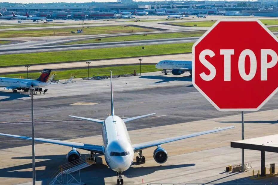 Kryzys paliwowy. Ostrzeżenie linii Ryanair, easyJet, Jet2 i British Airways wstrząsa branżą turystyczną