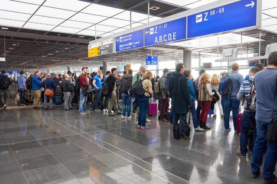 Nowe zasady wjazdu do UE od 10 kwietnia 2026 - nowe system kontroli granicznych