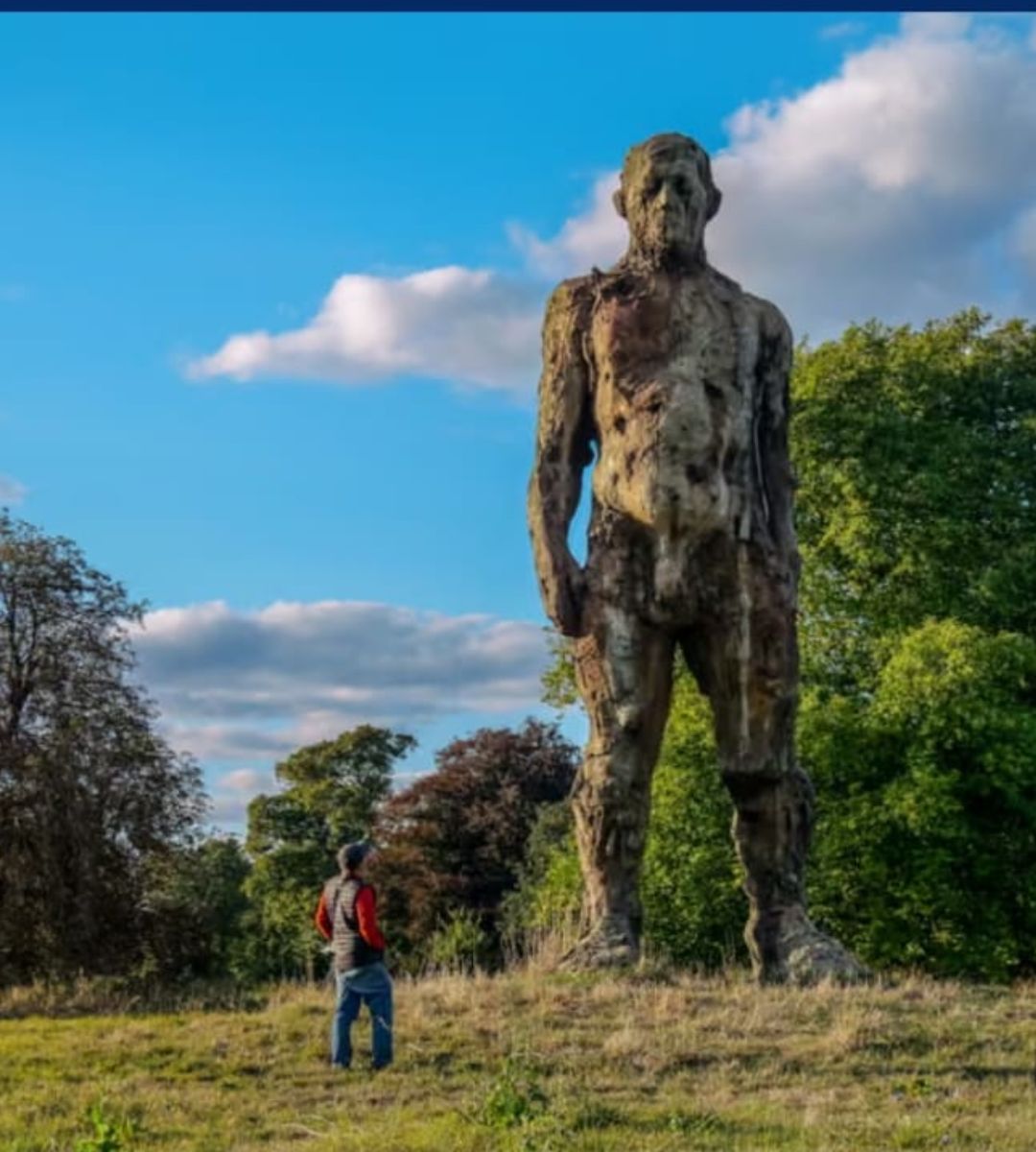 Najdziwniejsze miejsca w Wielkiej Brytanii Foto: Statua gigantycznego człowieka