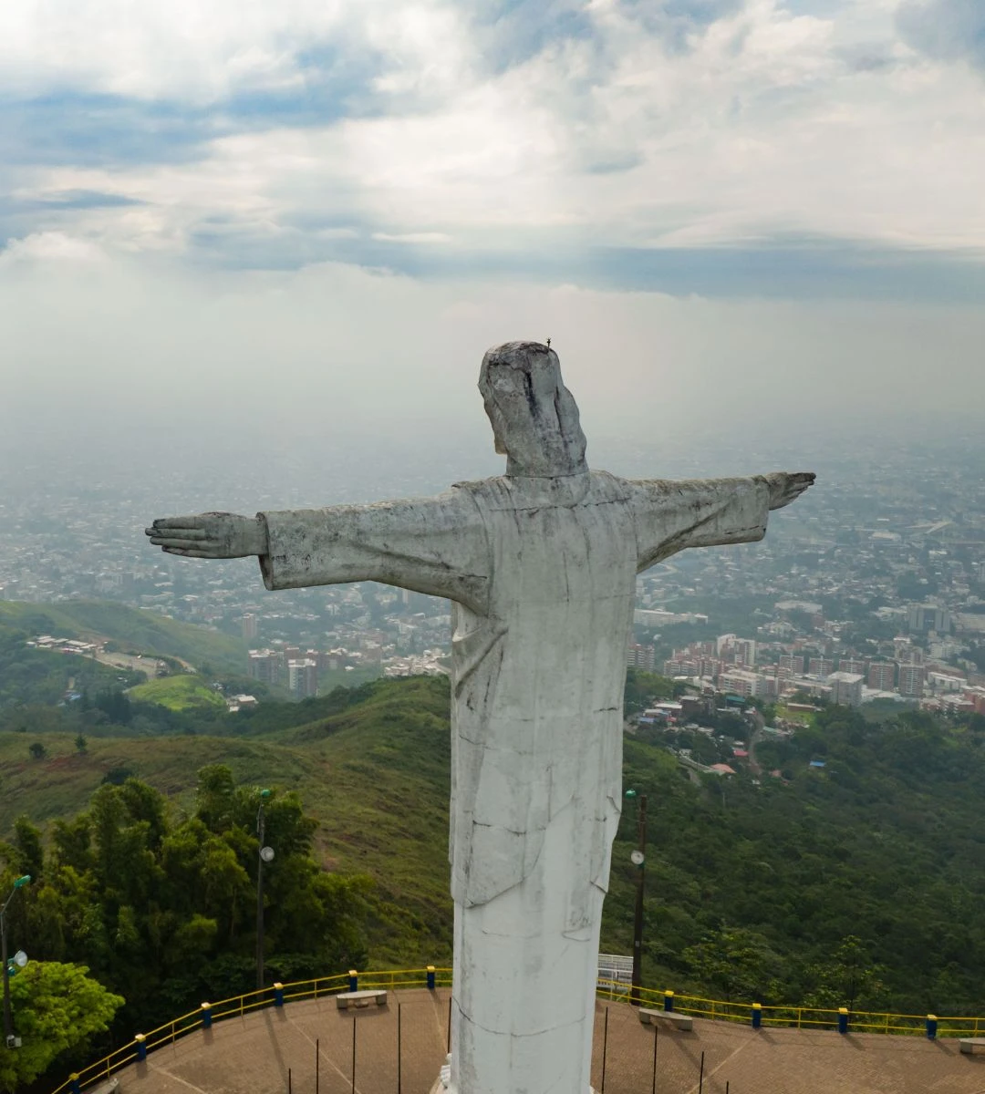 Najdłuższa autobusowa trasa świata Foto:  pomnik Chrystusa Odkupiciela w Rio de Janeiro