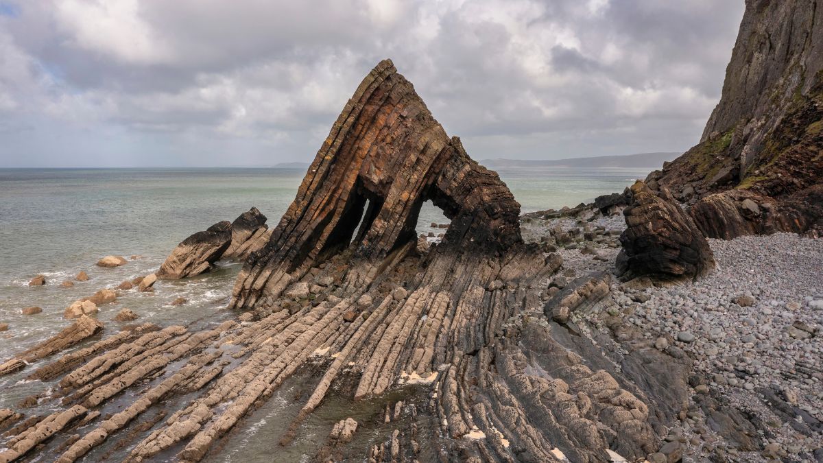 Niezwykłe miejsca w Wielkiej Brytanii Foto: Blackchurch Rock