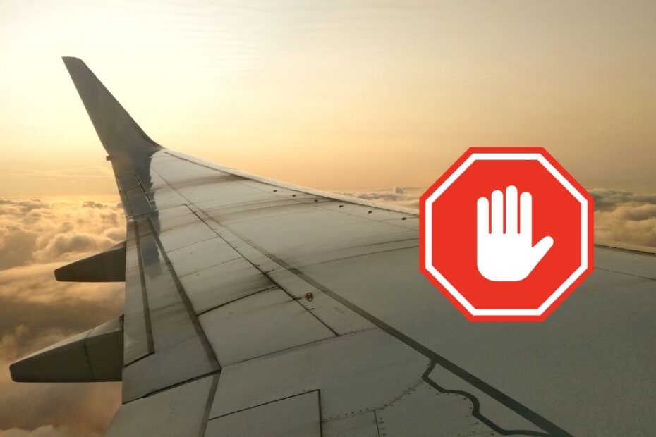 pęknięcia w konstrukcji skrzydeł A380 Foto: skrzydło samolotu i znak stop