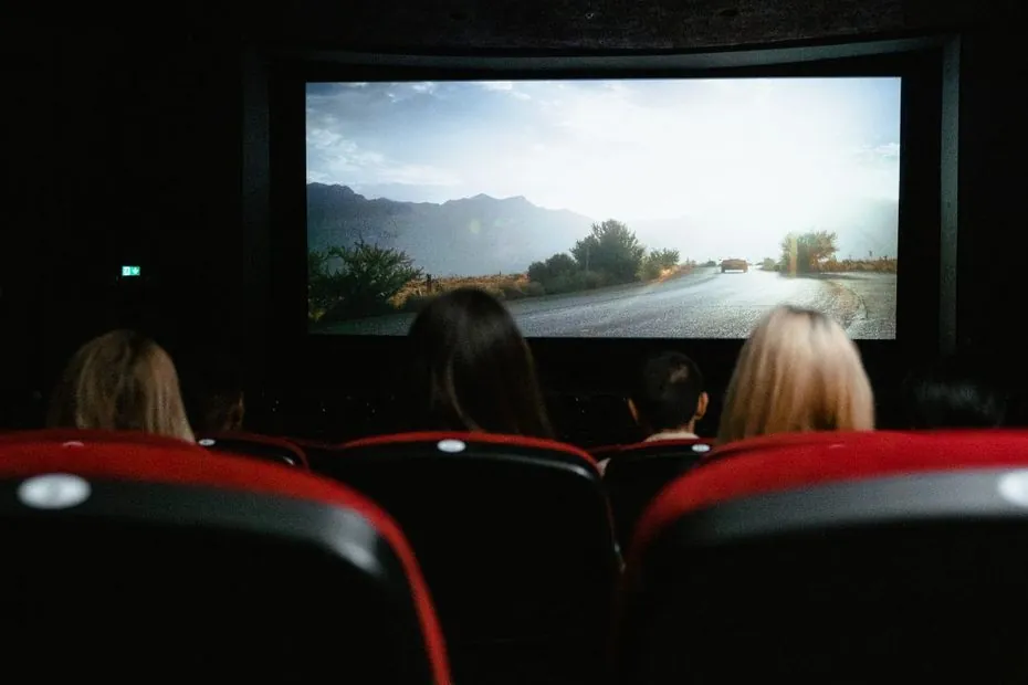 Najlepszy polski film według AI Foto: sala kinowa