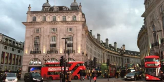 W Wielkiej Brytanii praca przestaje się opłacać Foto: ulica w Londynie