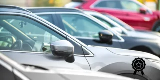 Podatek wyższy niż realna wartość auta Foto: samochody na parkingu